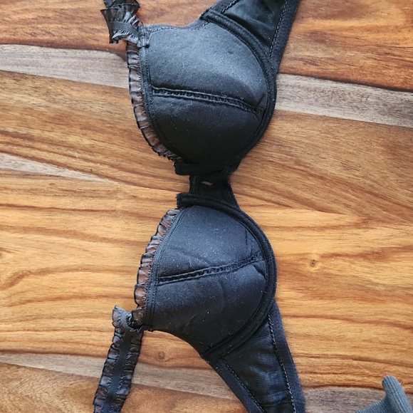 Sexy Lacey Polka Dot Bra, 32B, Underwire, Beautiful, Pretty - Picture 7 of 8